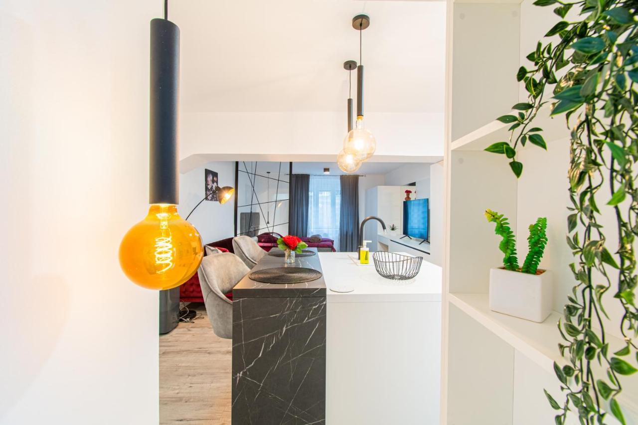 Apartamento Flexible Selfcheckins 45 - Zagreb - New - Center Exterior foto
