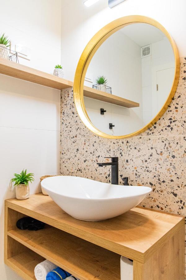Apartamento Flexible Selfcheckins 45 - Zagreb - New - Center Exterior foto